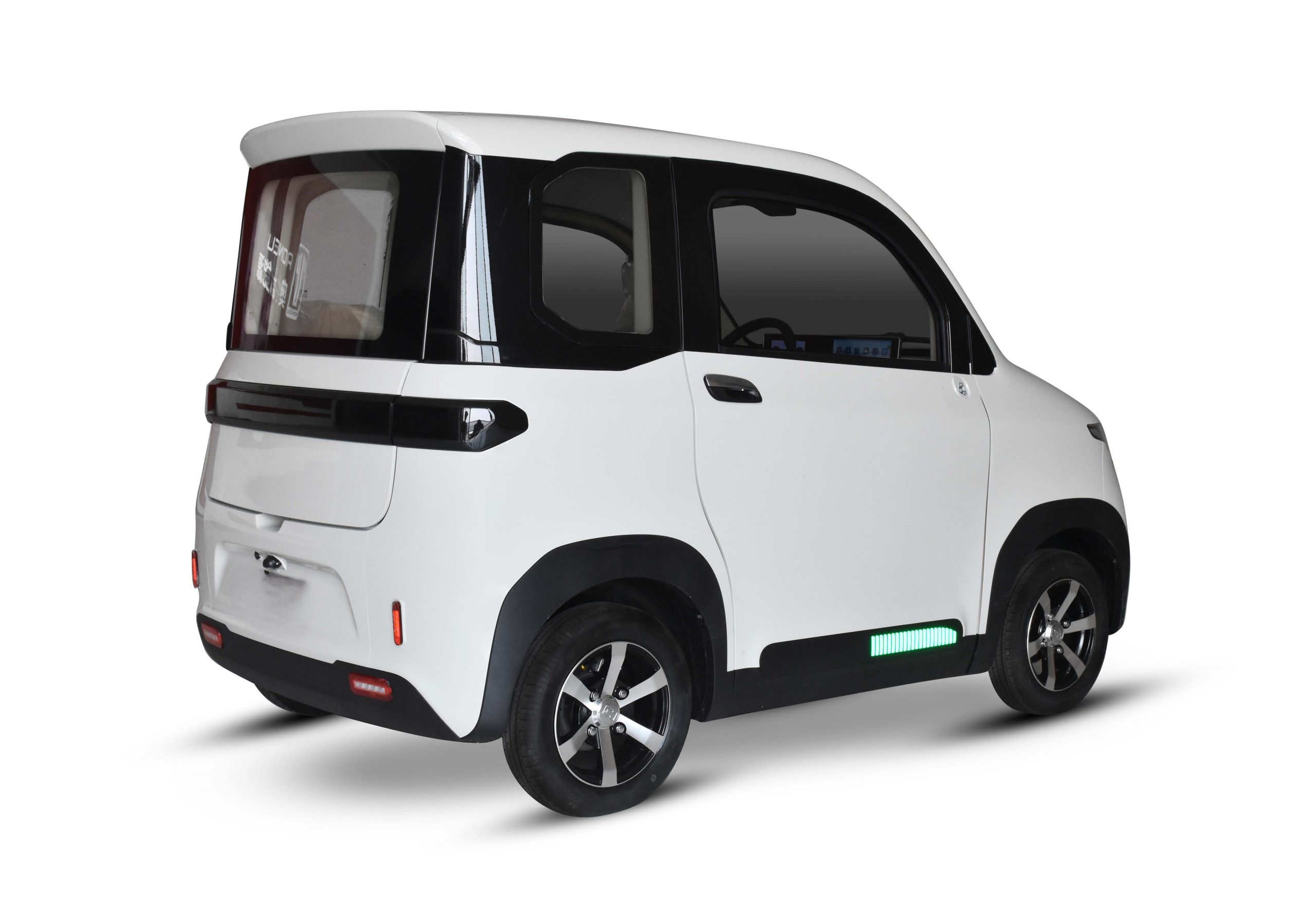 Masina electrica X2 urbana9 scaled 1