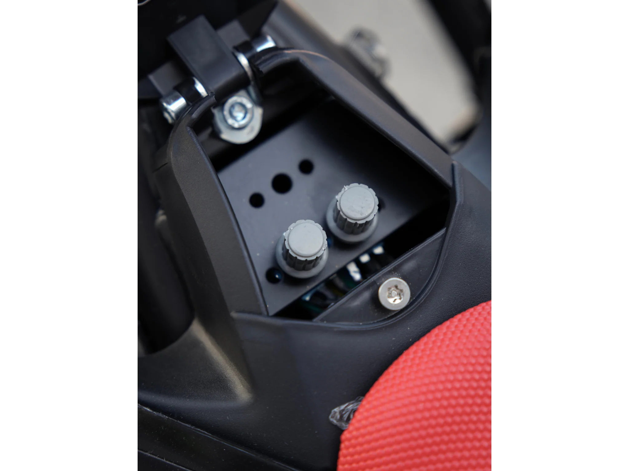 Motocross Ultra 1800W 48V – E Motocross Offroad pentru Copii 8 Ani7